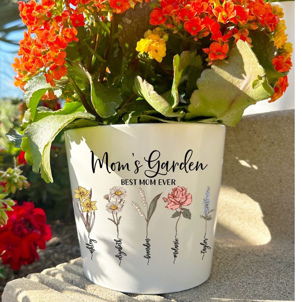 Personalized Birth Month Flower Pots with Grandkids Names, Mothers Day Gift