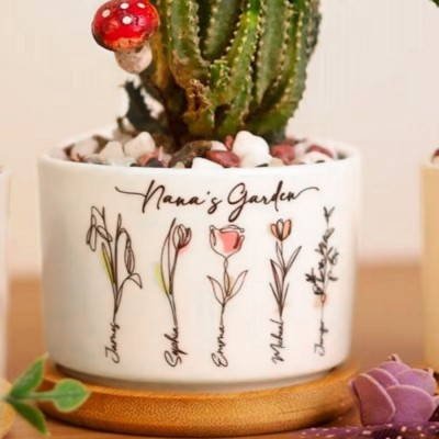 Personalized Birth Month Flower Pots with Grandkids Names, Mothers Day Gift for grandma,Gigi, Grammy, Mom, Nana